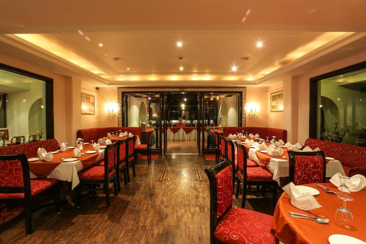 Grand Hotel Kathmandu Exteriör bild