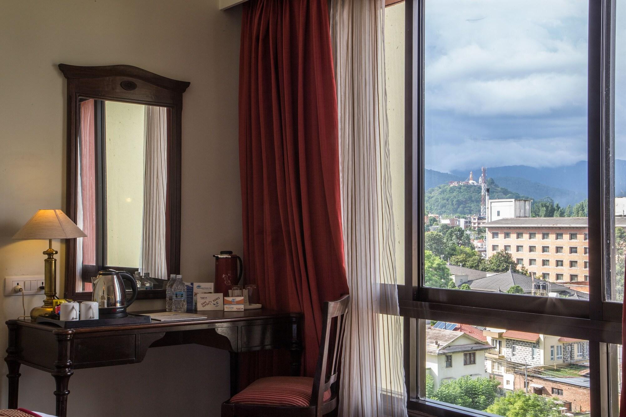 Grand Hotel Kathmandu Exteriör bild