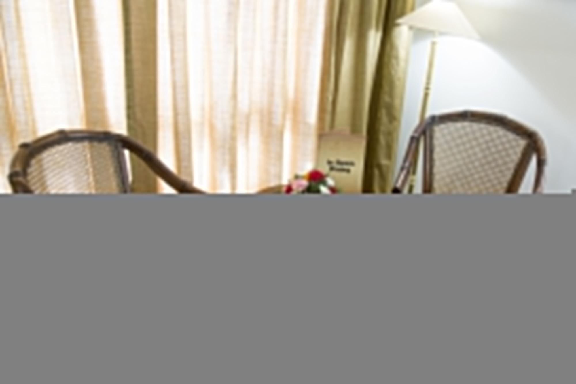 Grand Hotel Kathmandu Exteriör bild