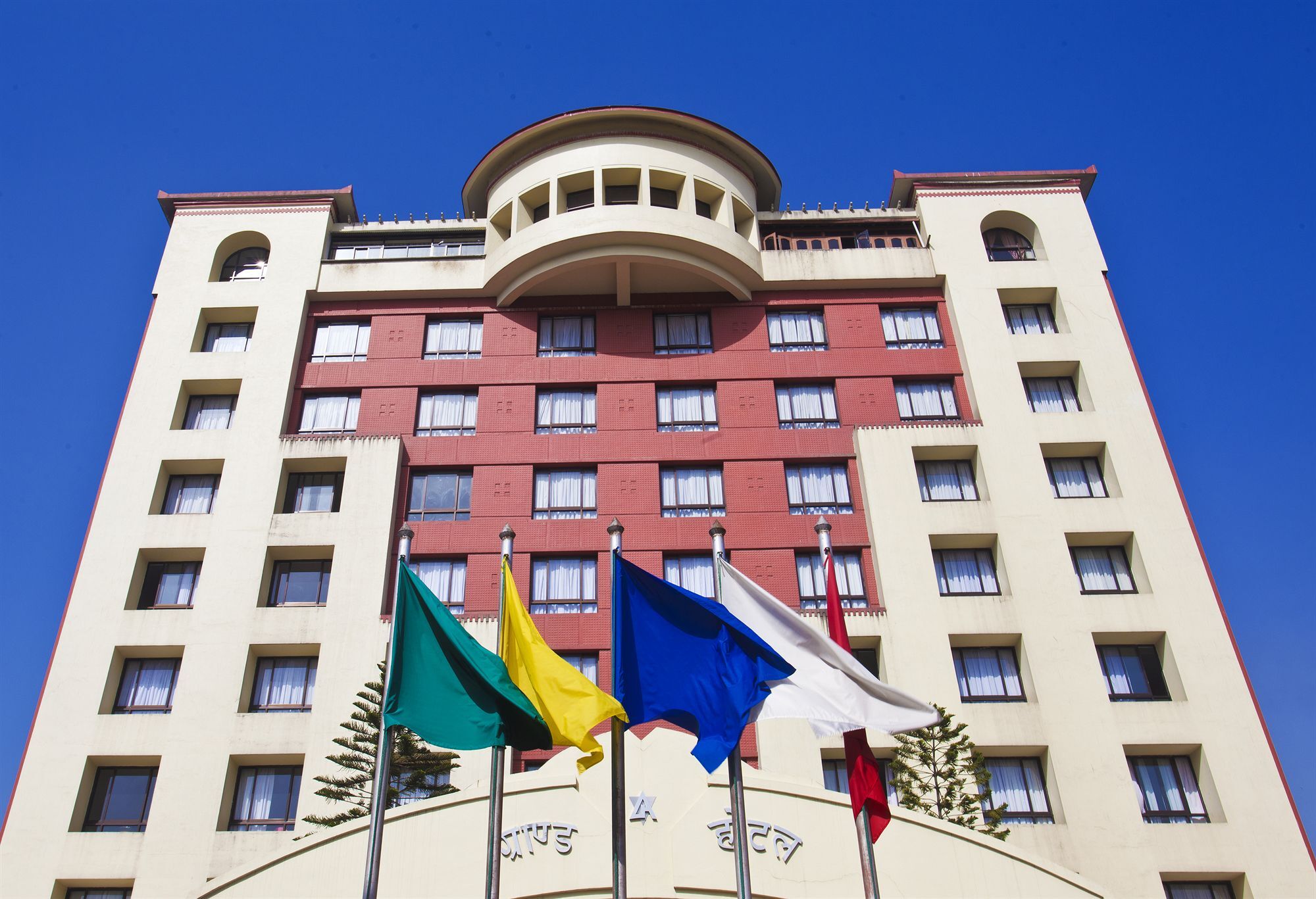 Grand Hotel Kathmandu Exteriör bild