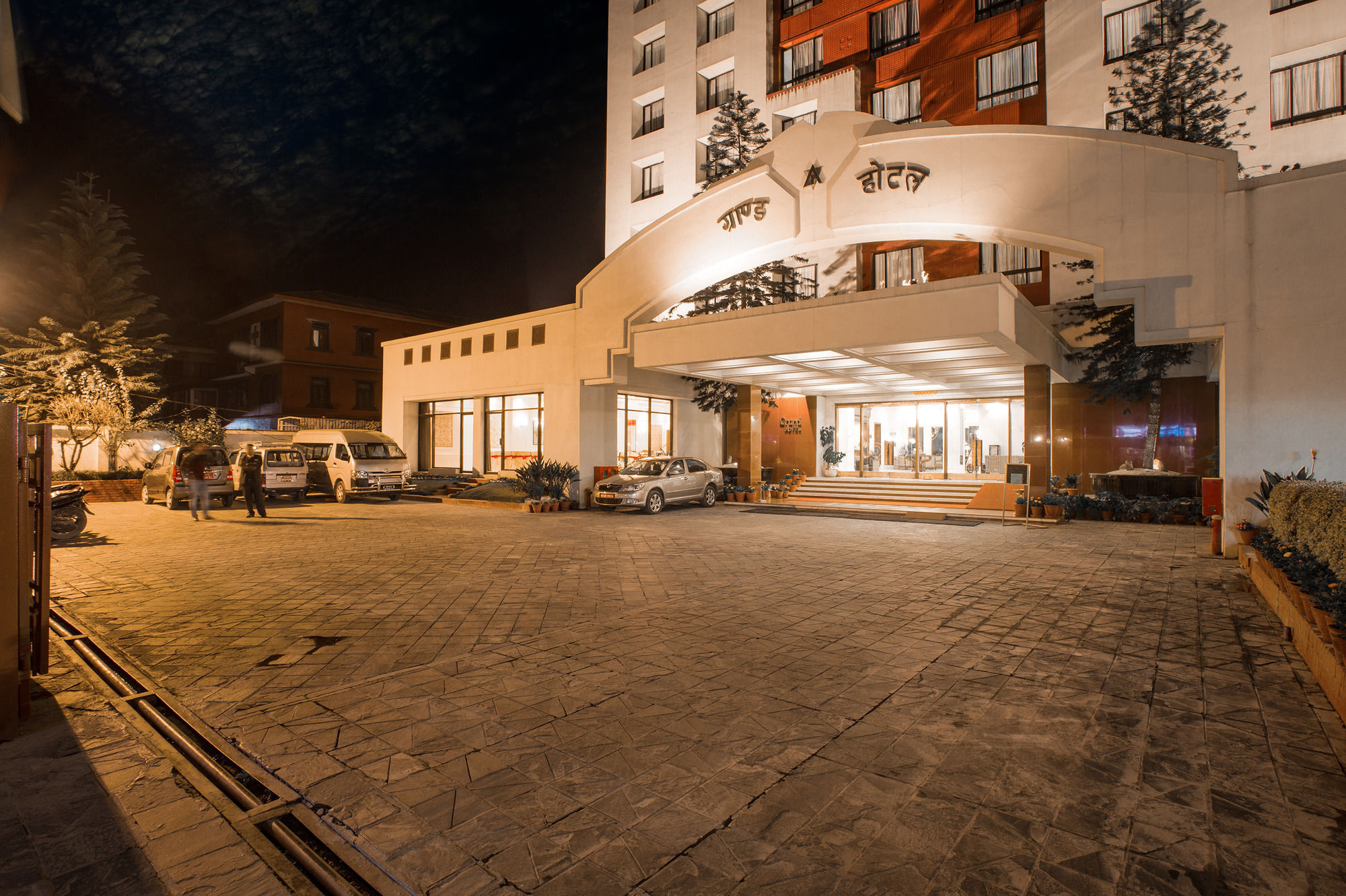 Grand Hotel Kathmandu Exteriör bild